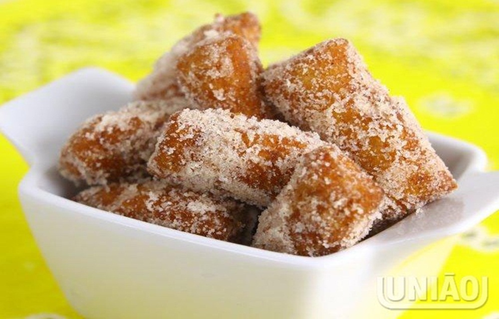 Ir para  <ul>
	<li>1 x&iacute;cara (ch&aacute;) de <a href="http://www.ciauniao.com.br/produtos/Uniao_Refinado">a&ccedil;&uacute;car</a>;</li>
	<li>1 colher (sopa) de manteiga sem...